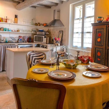 Ferienwohnung Chez Vous Uzès Exterior foto